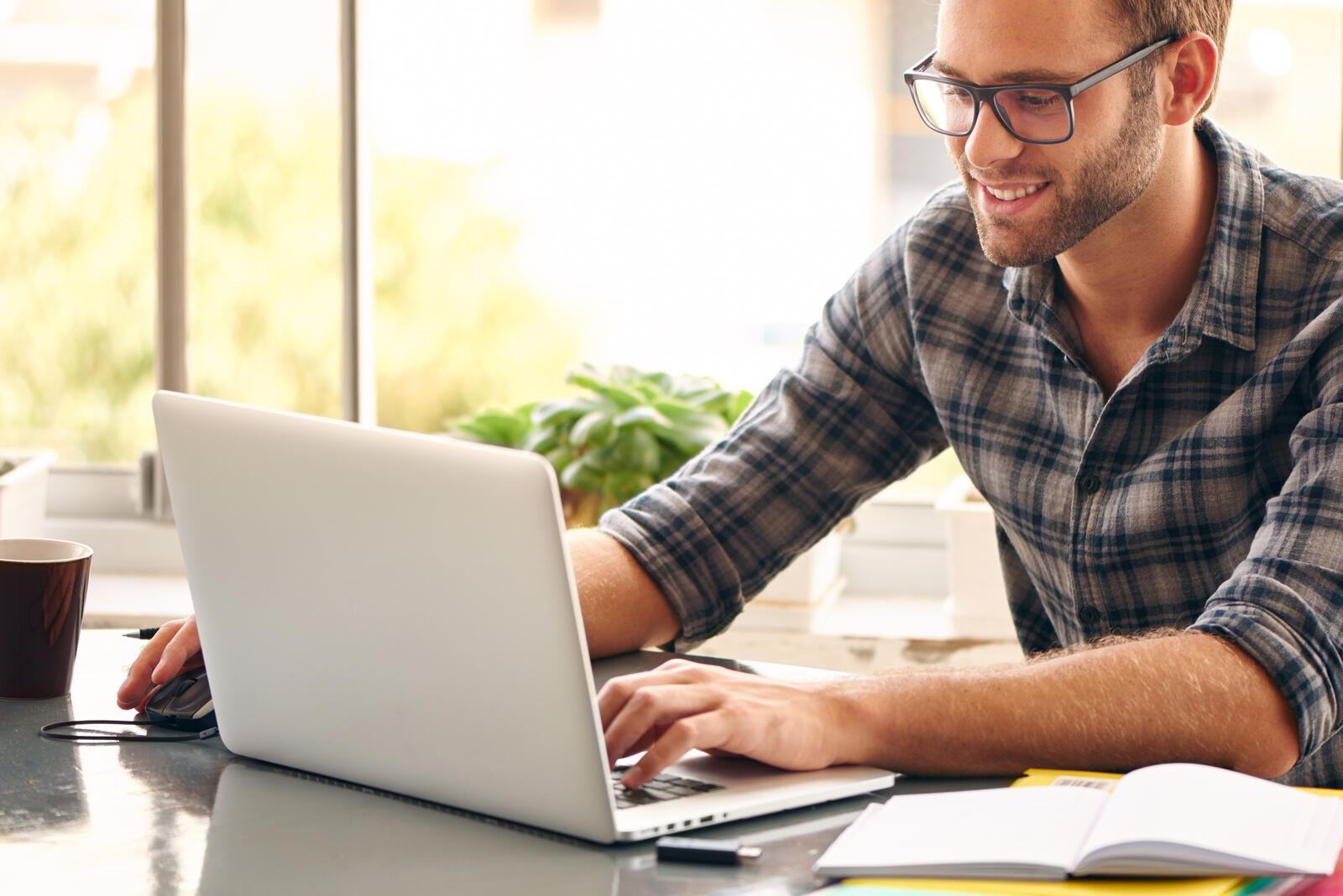 Fernstudium der Informatik <br>© Shutterstock: NakoPhotography