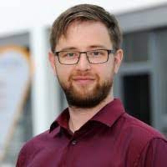 Dr. Jonas Trüstedt